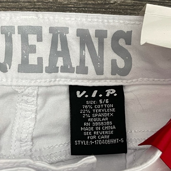 Jeans - Picture 2 of 3